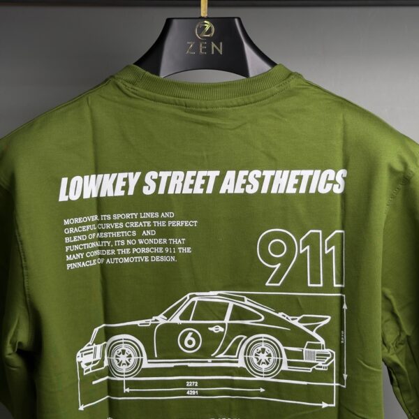 Oversized T-shirt - Image 2